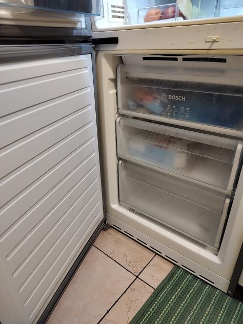 Vendo frigorifero Bosch 325 l - Foto 4