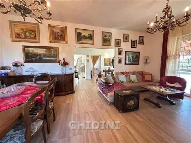 VILLA di 8 vani e di 220 mq (ROCCASTRADA - CENTRO) rif. 2472.90M - Foto 6
