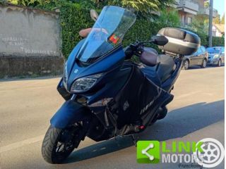 SUZUKI Burgman AN 400 2019