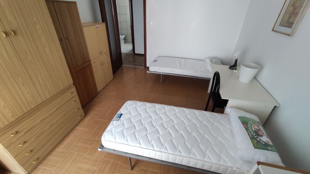 Posti in camera doppia per STUDENTI - Porta Vescovo - Foto 3