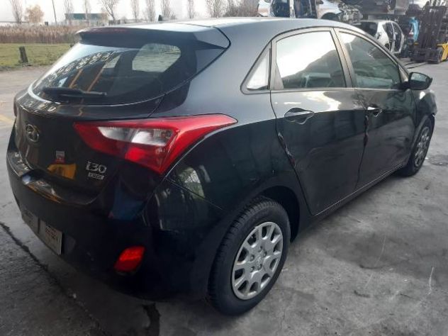 Ricambi vari Hyundai I30 1.6 CRDI del 2012 - Foto 2
