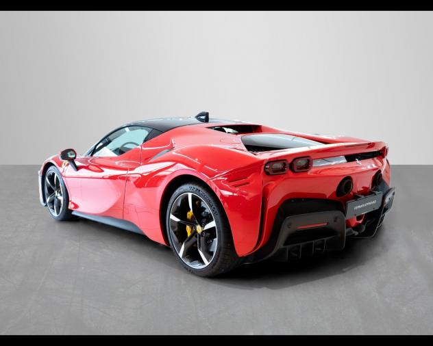 Ferrari SF90 Stradale 4.0 - Foto 8