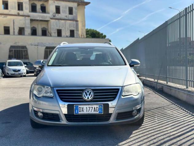 VOLKSWAGEN Passat 2.0 TDI 170CV DPF Var. DSG High. rif. 24198788 - Foto 2