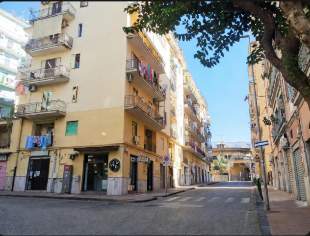 Vendo Appartamento di quattro Vani a Salerno - Foto 2