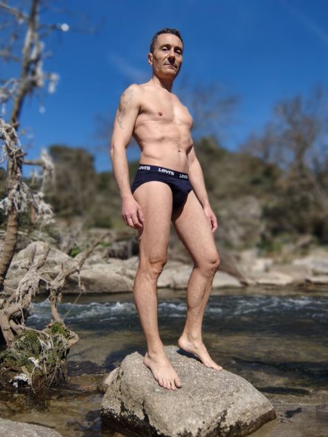 Sono Alex, cerco fotografo per nudo artistico - Foto 2