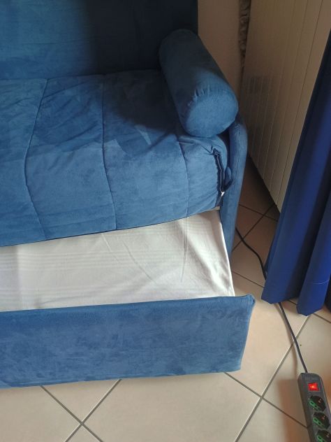 Divano 4posti con  letto matrimonialestraibile - Foto 3