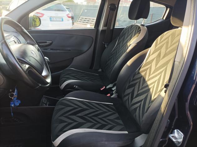 Lancia Ypsilon 1.2 69 CV 5 porte GPL Ecochic Platinum - Foto 10
