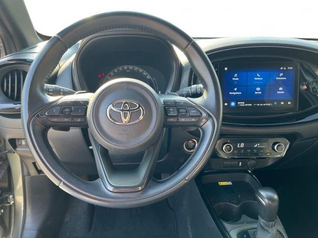Toyota Aygo X 1.0B (72 CV) Lounge S-CVT - Foto 7