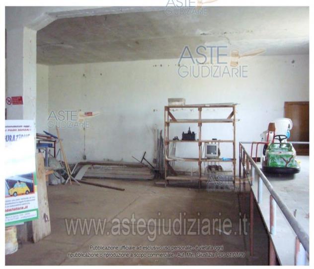 IMMOBILI-IMMOBILE COMMERCIALE-Via Santa Maria le Quinte, 00077 Laghetto RM, Italia - Foto 3