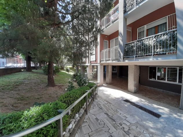 Ampia stanza singola a Milano Via Del Ricordo 10.sesto piano,palazzo signorile. - Foto 8