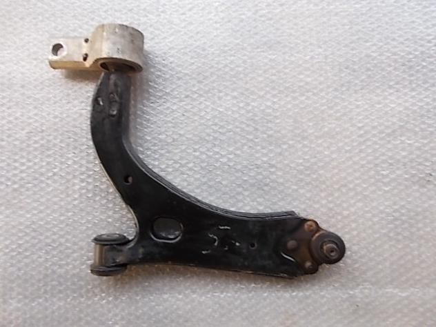 1706971 BRACCIO OSCILLANTE ANTERIORE SINISTRO FORD FIESTA VAN 1.4 D 50KW 5M 3P (2005) RICAMBIO USATO