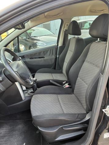 Peugeot 207 1.6 8V HDi 93CV 3p. XS - Foto 7
