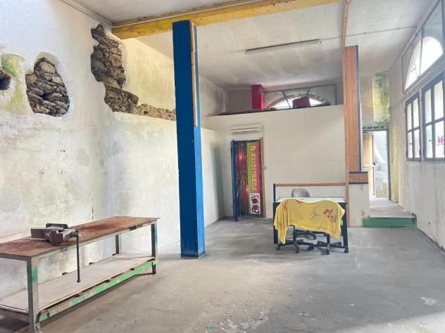 Magazzino in vendita a Ortola - Massa 104 mq Rif: 1421395