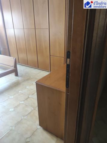 CAMPOBASSO ALLA VIA MONTELLO PROPONIAMO IN VENDITA UN APPARTAMENTO SITO AL TERZO PIANO PRIVO DI ASCENSORE - Foto 6