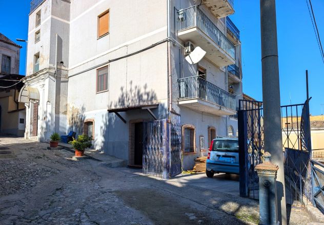 Cassano Centro Storico: appartamento con stupenda vista panoramica + garage - Foto 10