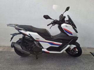 KL Nexy 125 HYBRID