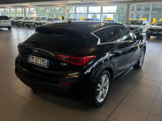 INFINITI Q30 1.500 DIESEL 110 CV PREMIUM CITY BLACK rif. 23803709 - Foto 7