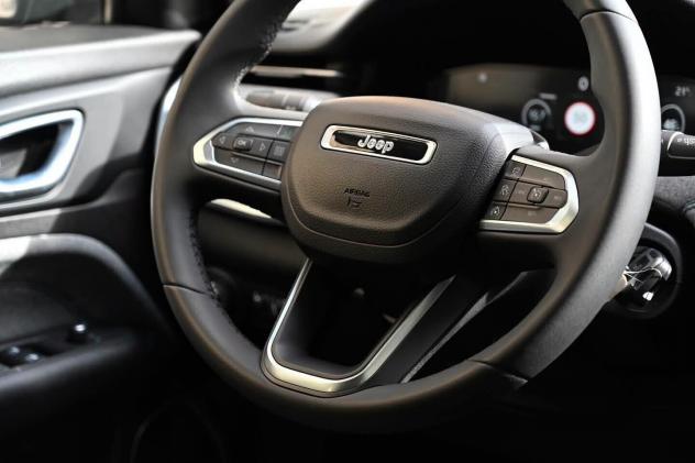 Jeep Compass 1.6 Multijet II 2WD - Foto 6