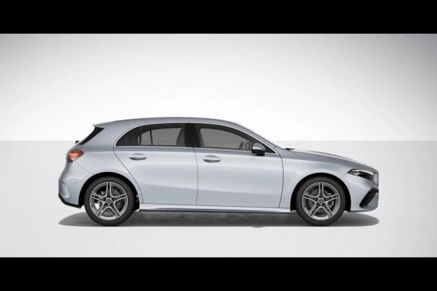Mercedes-Benz Classe A W177 NUOVA A 180 d Automatic - Foto 3