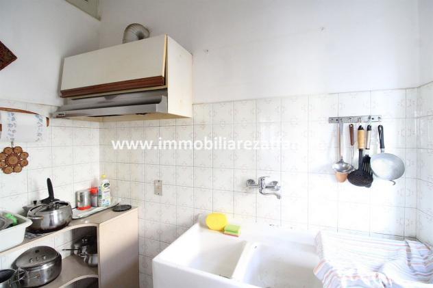 Abitazione indipendente su due livelli – 3 locali, servizi, taverna e area esterna - Foto 8