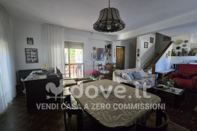 Villa di 235 m² con 5 locali e box auto in vendita a Erice - Foto 4
