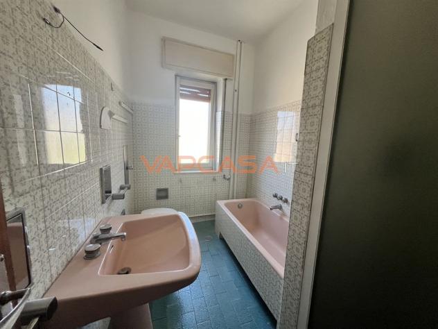 CASA INDIPENDENTE CON 2 APPARTAMENTI - Foto 14