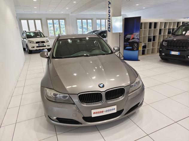 BMW Serie 3 320d CAT Touring xdrive Attiva*4x4*