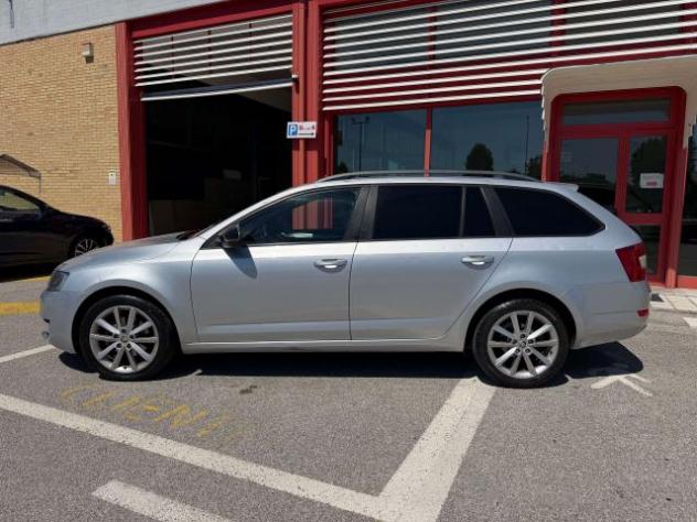 Skoda Octavia Wagon 2.0 tdi cr Elegance 150cv dsg, GRANDINATA! - Foto 3