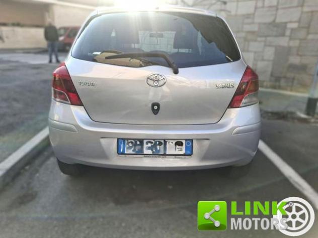 TOYOTA Yaris 1.3 5porte M-MT Sol CAMBIO AUTOMATICO rif. 24194025 - Foto 6