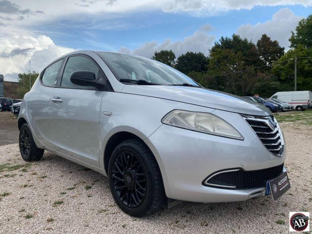 LANCIA - Ypsilon - 1.2 69 CV 5 porte GPL - UNIPRO. - NEOPATENTATI - FINANZIABILE - Foto 4