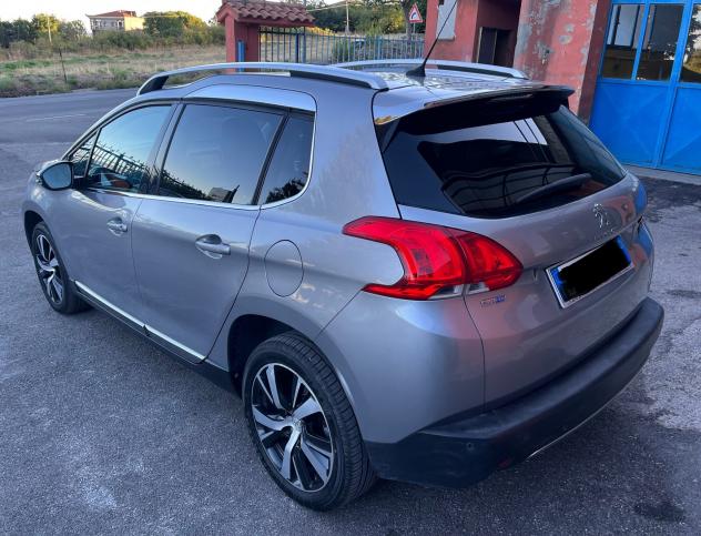 Peugeot 2008 BlueHDi 100 Allure-km192000- - Foto 7