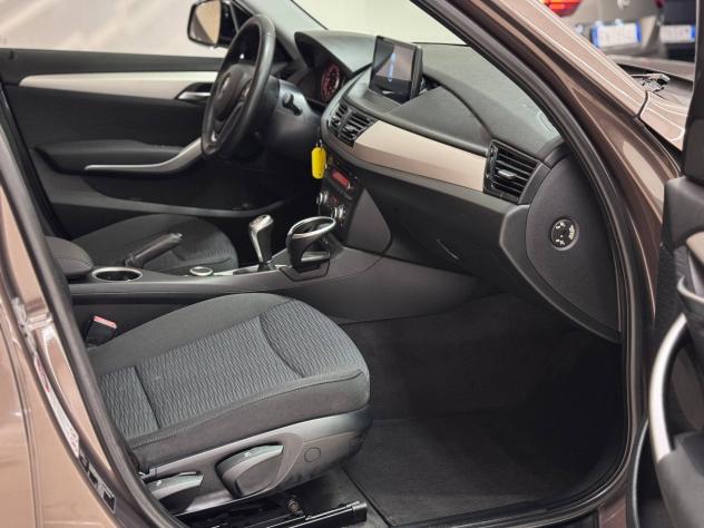 BMW X1 xDrive 18d X Line - Foto 9