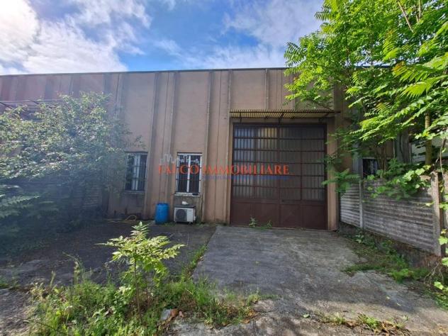 BUCCINASCO, VIA PIEMONTE - CAPANNONE 310 MQ IN LOCAZIONE