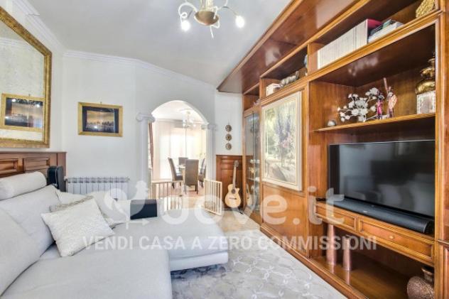 Villetta a schiera di 210 m² con 4 locali e box auto in vendita a Guidonia Montecelio - Foto 20
