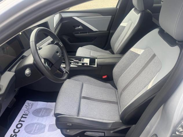 Opel Astra Nuova 5P Elegance 1.5 130cv AT8 S&S - Foto 9