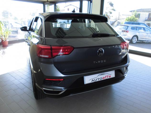 Volkswagen T-Roc 1.0 TSI Business BlueMotion Technology - Foto 2