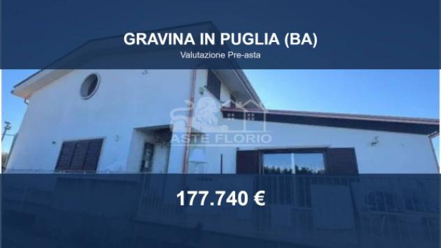 Immobile in asta di 225 m² con più di 5 locali in vendita a Gravina in Puglia