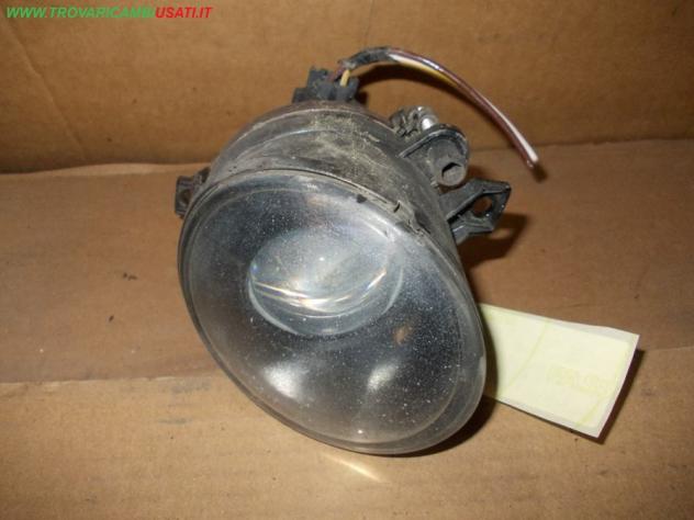 PROIETTORE FENDINEBBIA S. VOLKSWAGEN TOURAN (1T)  Parti elettriche  Fanaleria  Fendinebbia dx. VOLKSWAGEN - CADDY - 01-02-2004 - 01-08-2010, VOLKSWAGE