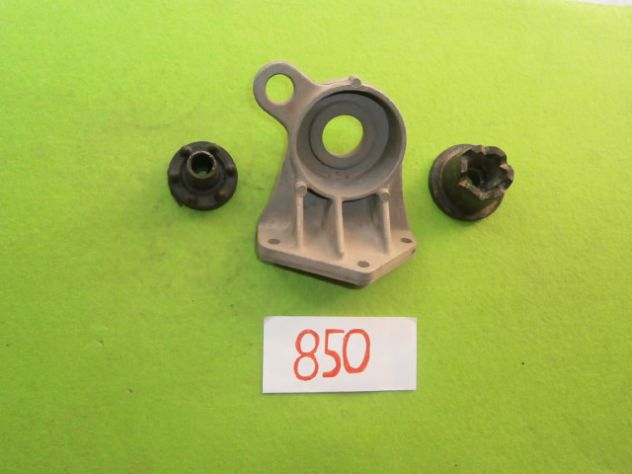 Fiat 850 sport spider special Supporto motore completo di tassell e gommino - Foto 3