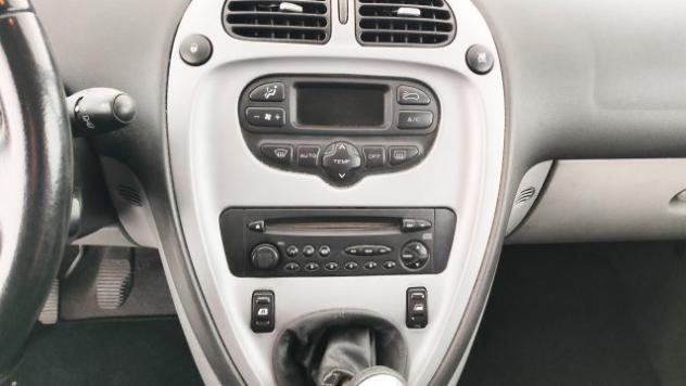 CITROEN Xsara Picasso 1.6 16V Elegance rif. 23937111 - Foto 10