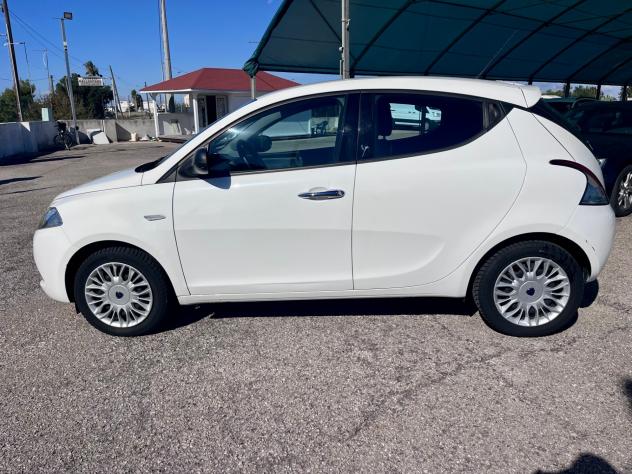 Lancia Ypsilon 1.3 MJT 16V 95 CV 5 porte S&S Mya - Foto 3