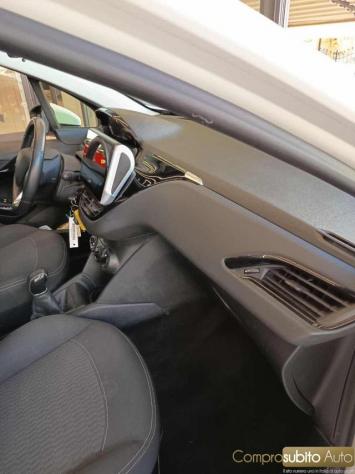 PEUGEOT 208 1° serie PureTech 82 5p. GPL Active rif. 24100824 - Foto 10