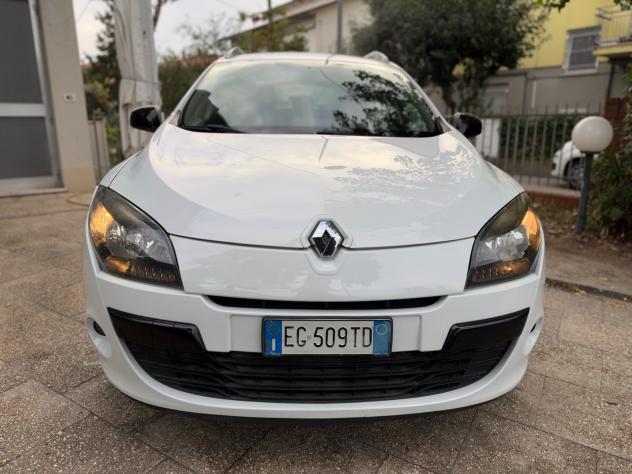 Renault Mane 1.5 dCi 110CV SporTour Attractive - Foto 3