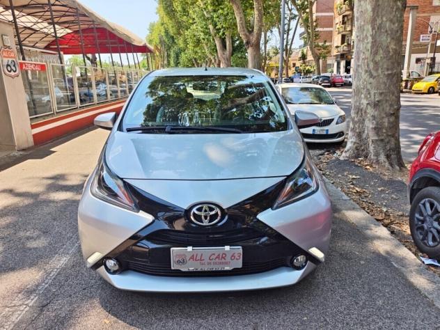 Toyota Aygo 1.0 5P X-PLAY OK NEOPATENTATI - Foto 2