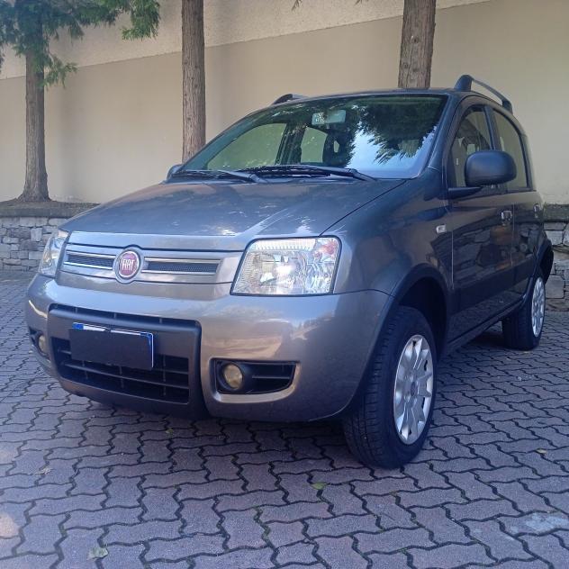 Fiat Panda 1.3 MJT 16V DPF 4x4 Climbing - Foto 2