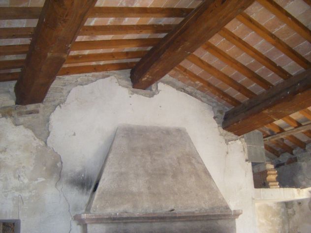Casolare ristrutturato a Colpalombo di Gubbio, PG. - Foto 6