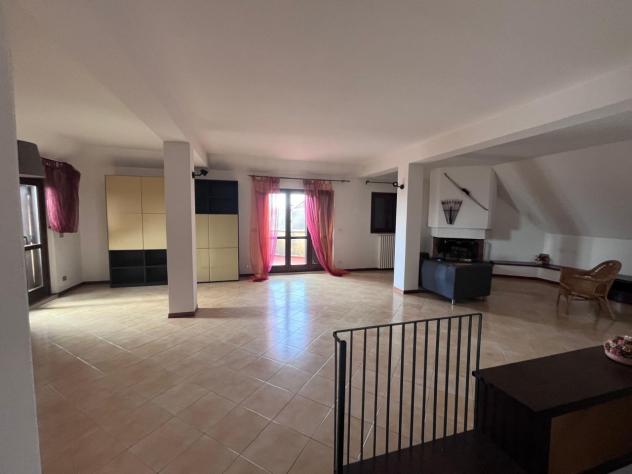 APPARTAMENTO di 8 vani e di 174 mq (PITIGLIANO) rif. PITI200 - Foto 5