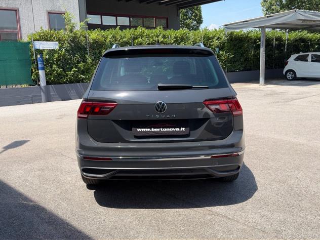 Volkswagen Tiguan 2.0 TDI SCR 110KW Life DSG - Foto 6