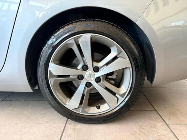PEUGEOT 308 SW Allure 1.5 BlueHDi 131CV S&S KEYLESS CRUISE - Foto 9