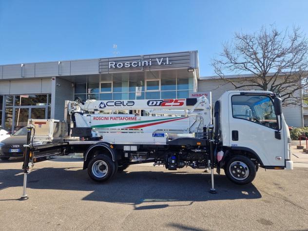 Isuzu M21 M21 Allestito con Piattaforma Aerea Cela DT Truck 25